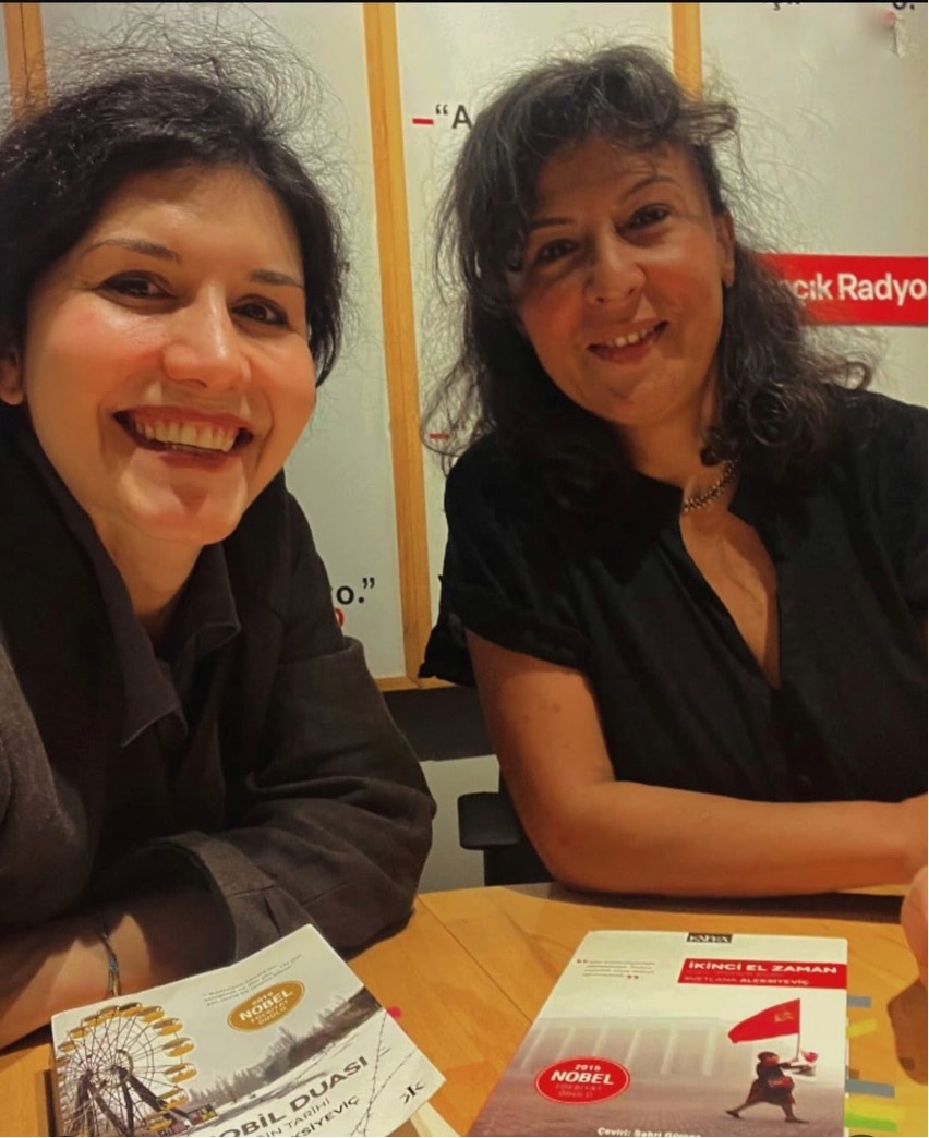 Dr. Öğretim Üyesi Aslı Takanay, Açık Radyo'da "Dünyayı Çevirenler" adlı programın konuğu oldu