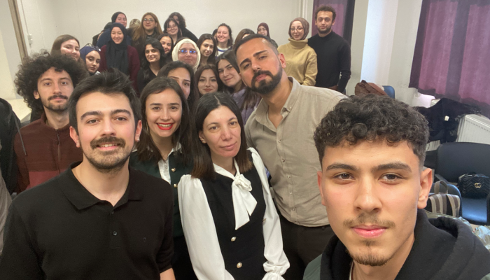 İLETİŞİMDE GÜNCEL YAKLAŞIMLAR VE UYGULAMALAR SEMİNERİ GERÇEKLEŞTİRİLDİ