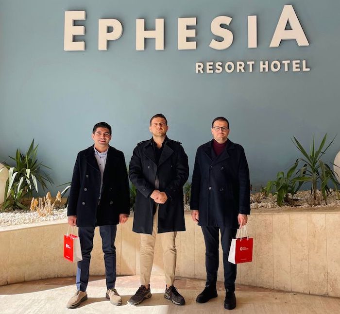 Doğuş Üniversitesi ile Esen Turizm – Ephesia Hotels Arasında Akademi–Sektör İş Birliği Protokolü